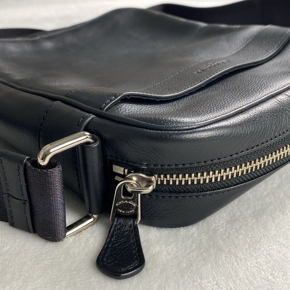 Coach Charles Smooth Pebble Leather Adjustable Crossbody Flight Bag (Black) - Picture 3 of 16
